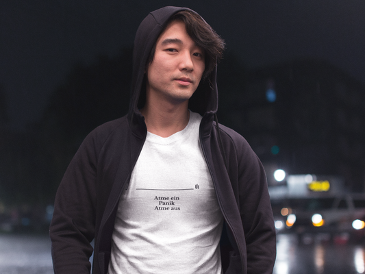 Atme ein Panik Atme aus- Unisex T-shirt